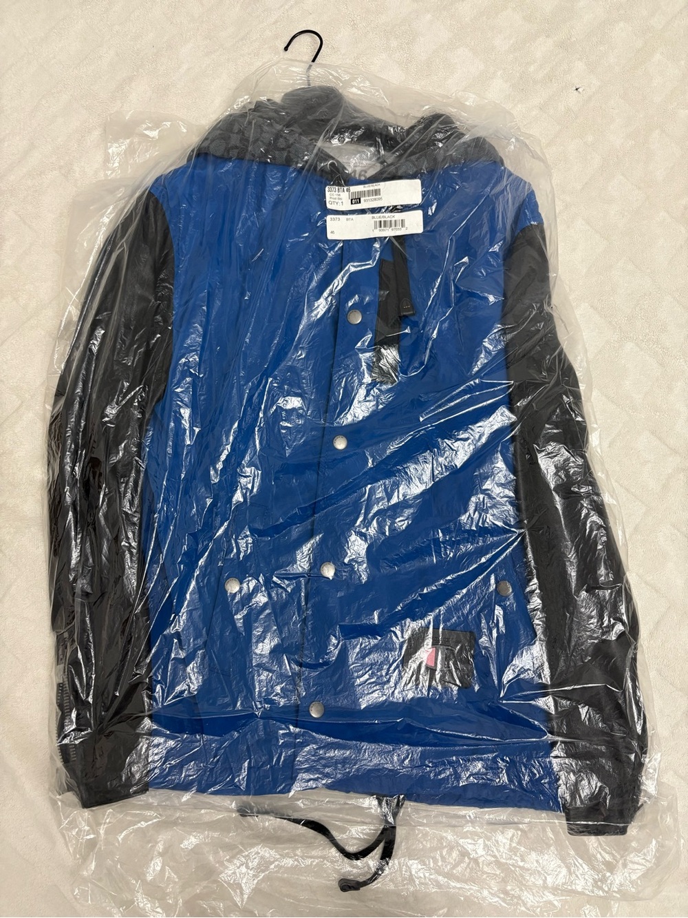 Coach X Champion Coaches Limited-Edition Jacket Collab - Picture 8 of 8